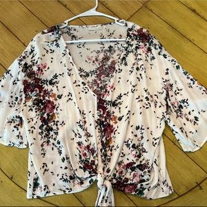 LUQ Rhee Floral Top